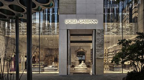 dolce gabbana sede milano|dolce gabbana outlet store.